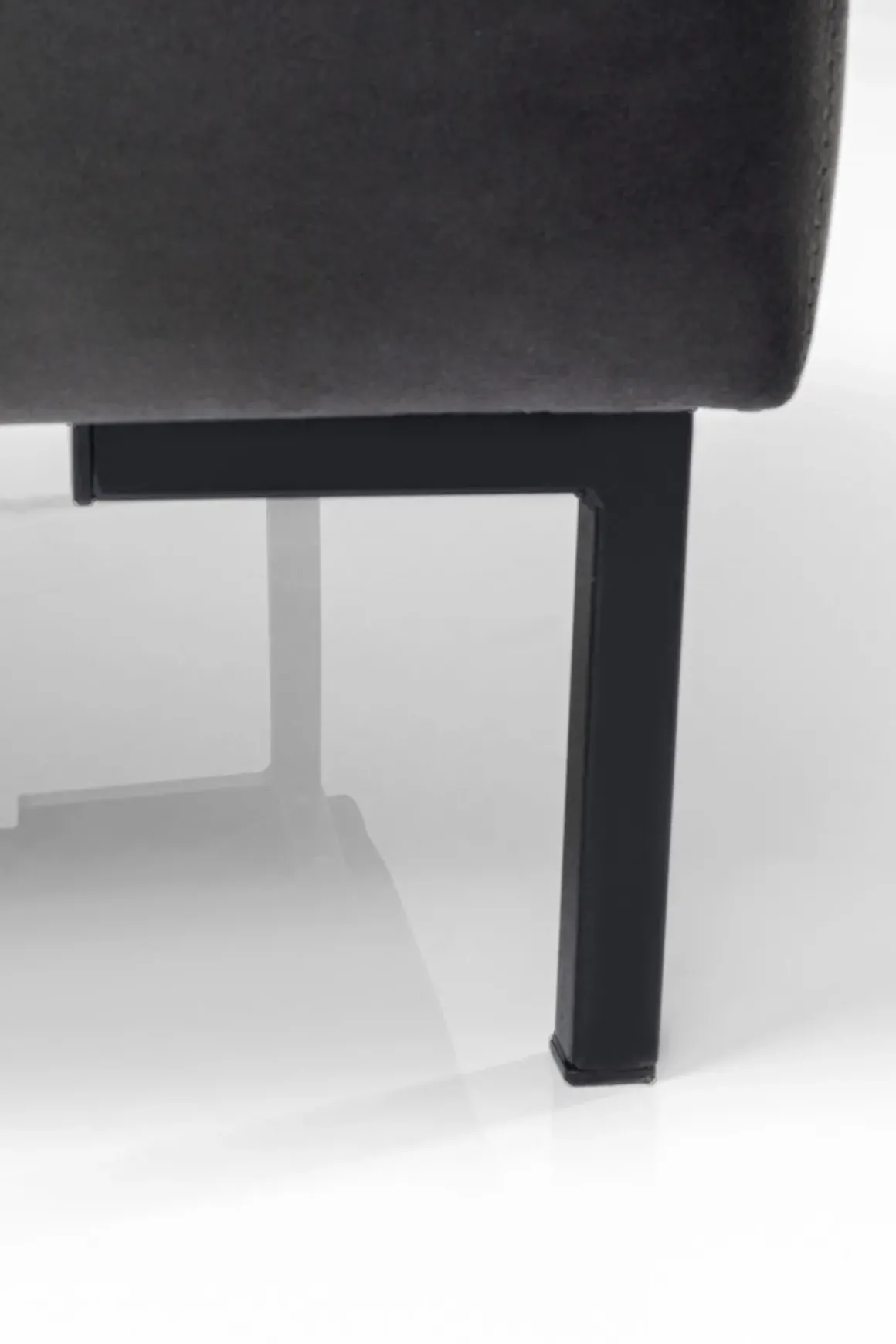 Pall - Fotpall Gianni - Grå sammet - KARE Design