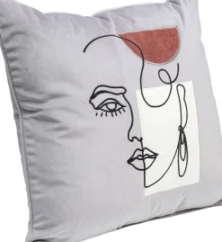 Prydnadskudde Mademoiselle, 45x45cm - KARE Design