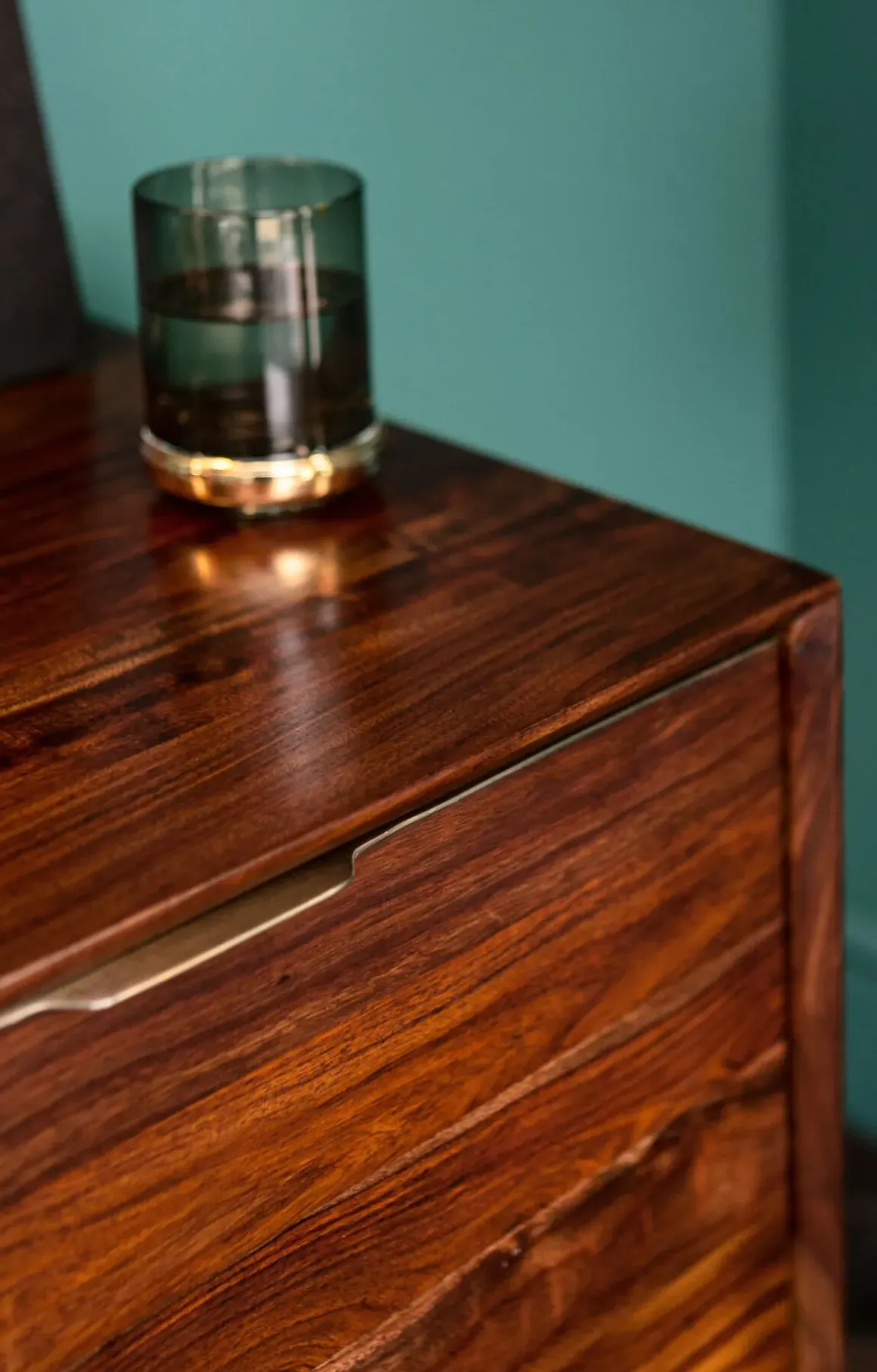 Ravello Sideboard - Lågt Skåp med 4 Dörrar, 68x200cm - KARE Design