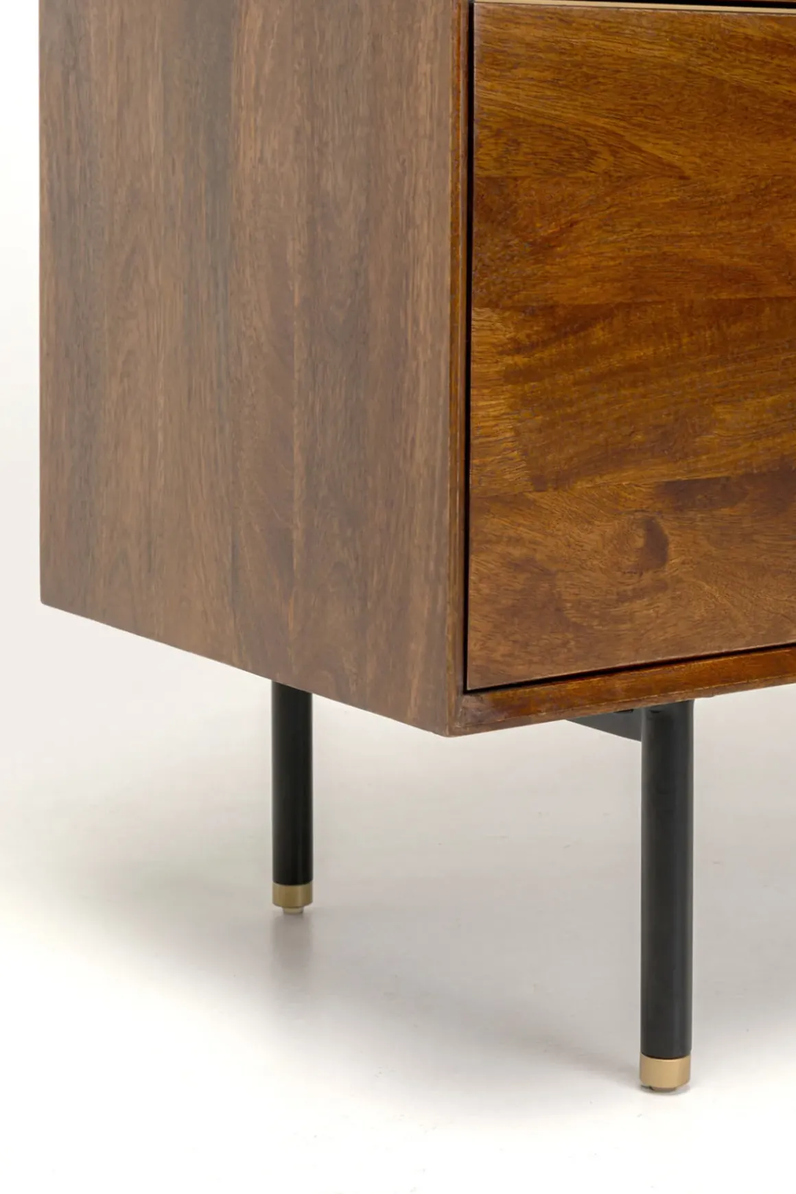 Ravello Sideboard - Lågt Skåp med 2 Dörrar/2 Lådor, 68x140cm - KARE Design