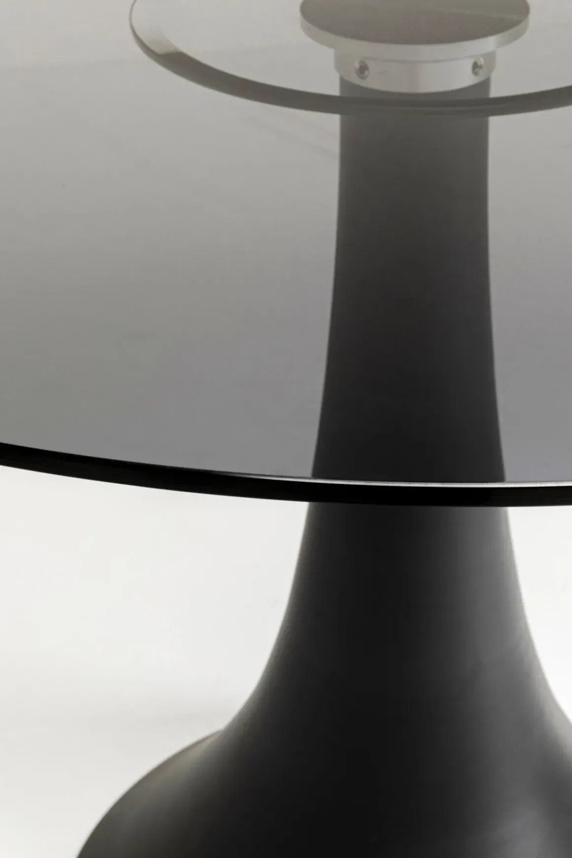 Runt Bord Grande Possibilita - Svart glas/Svart Ø110cm - KARE Design