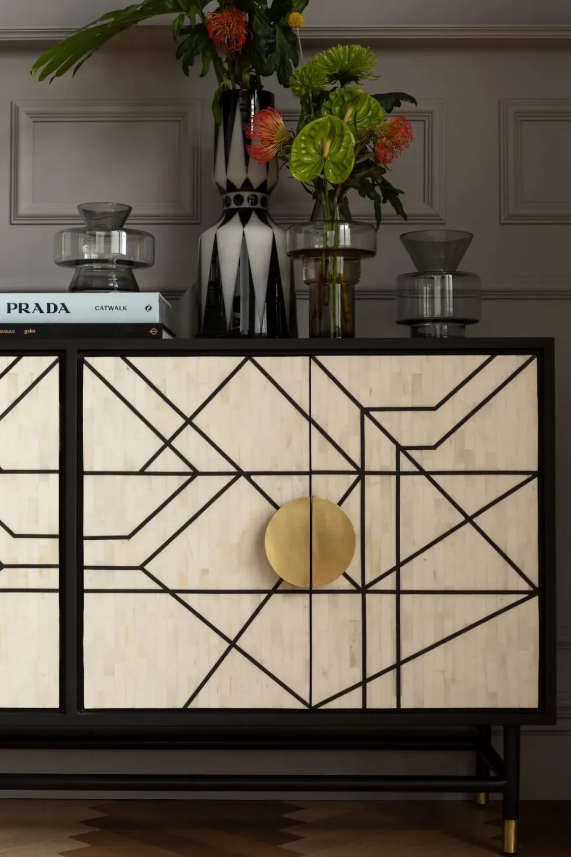 Sideboard Credenza - 4 Dörrar, 80x150cm - KARE Design