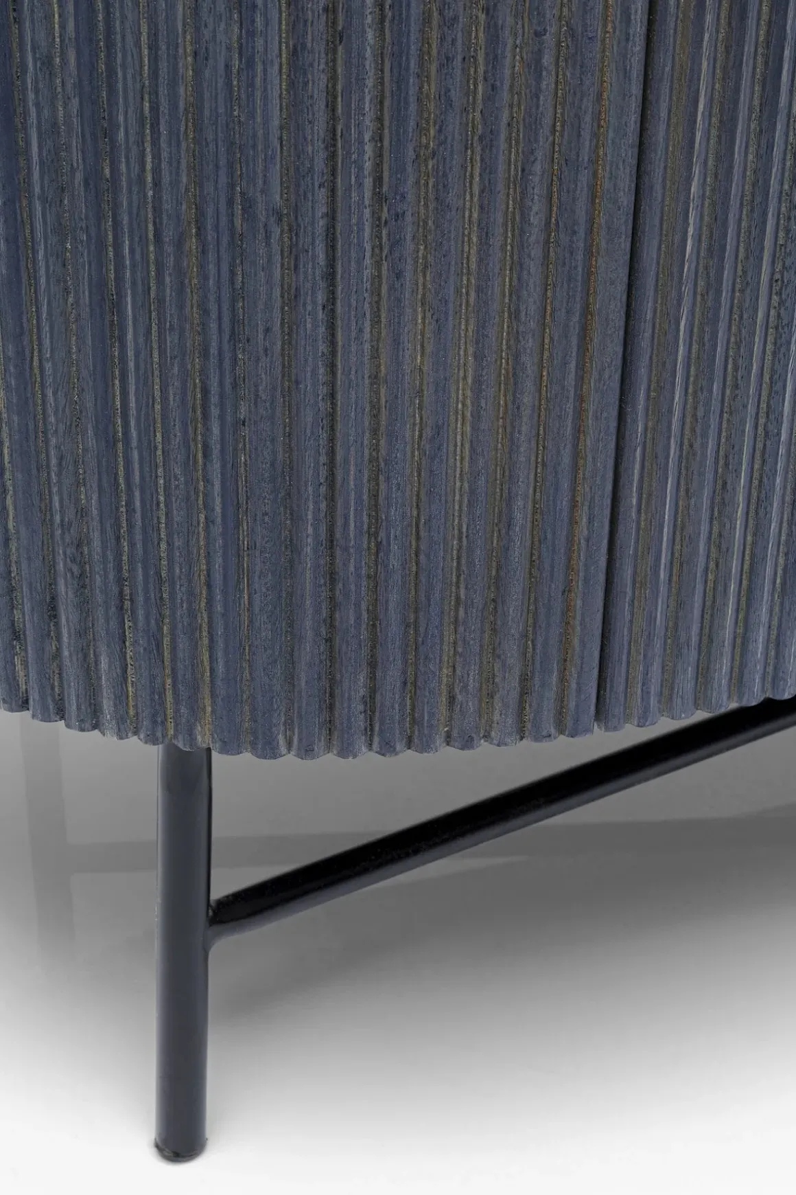 Sideboard Glenn - Mörkgrå Trästruktur/ Marmor, 75x160cm - KARE Design