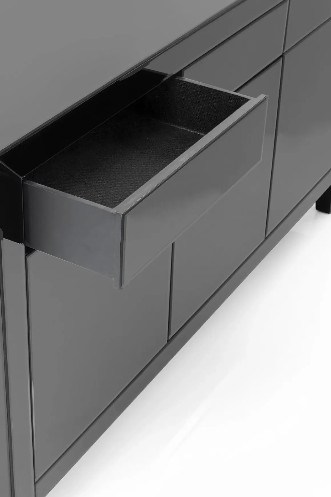 Sideboard Luxury - Grå Spegelglas 3 Dörrar/3 Lådor, 77x140,5cm - KARE Design