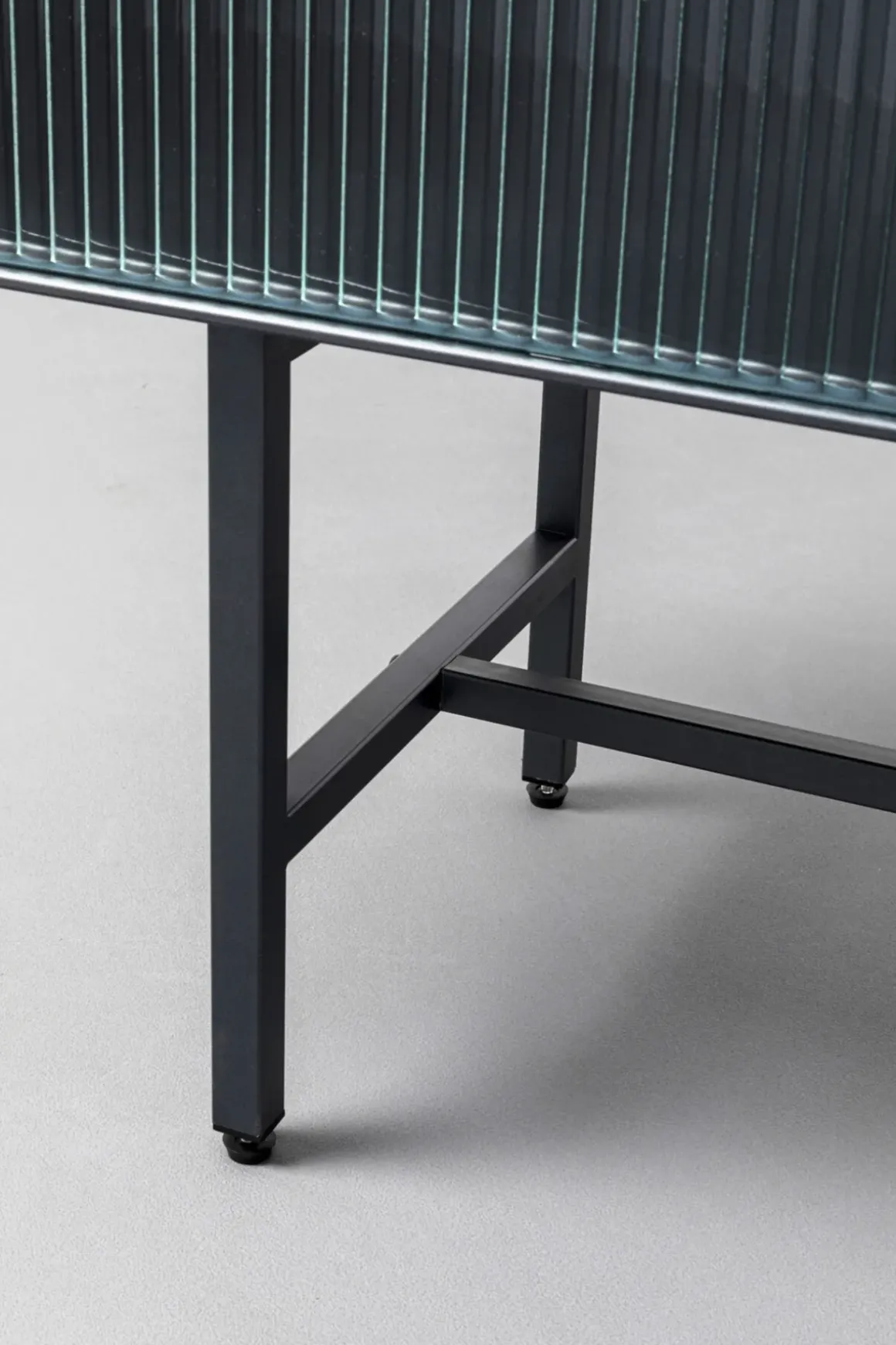 Sideboard San Diego - 3 lådor/2 dörrar, 150x90cm - KARE Design