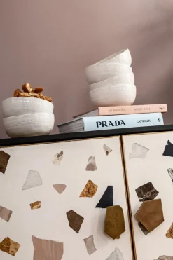 Sideboard Terrazzo - Lågt Skåp med 4 Dörrar - KARE Design