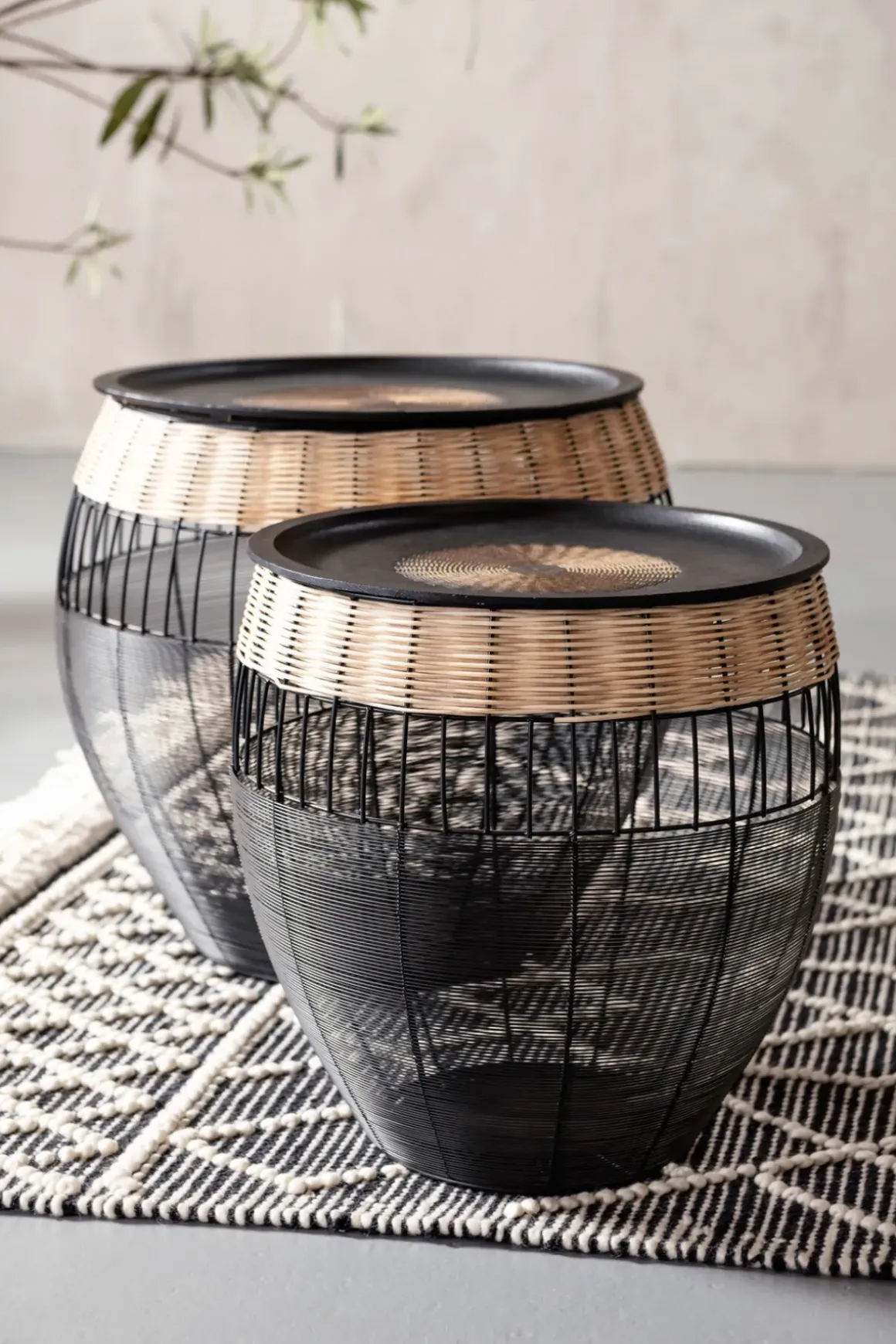 Sidobord African Drum - Set med 2 bord i Svart/Rotting - KARE Design