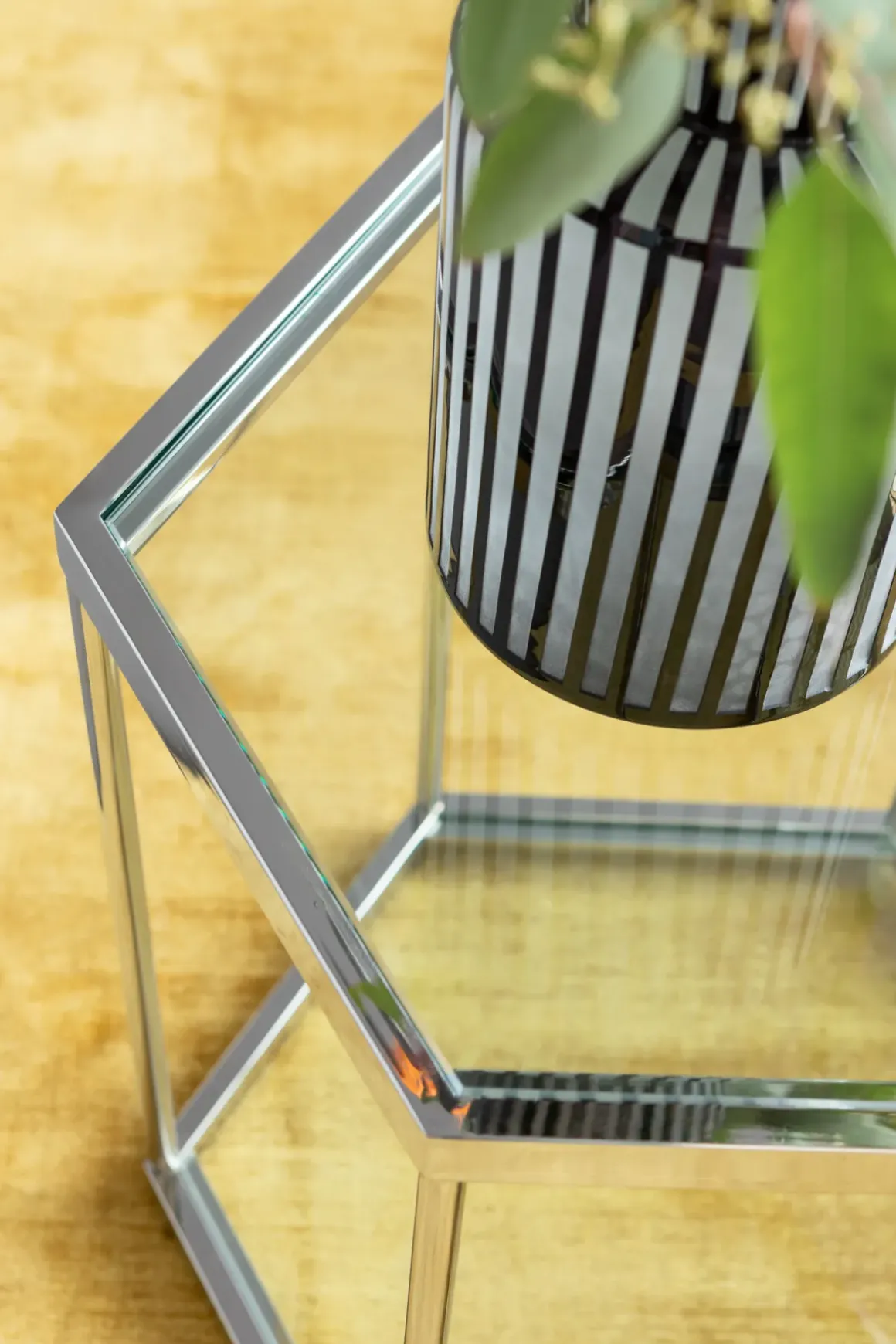 Sidobord Comb - Silver/Glas, 55x55cm - KARE Design