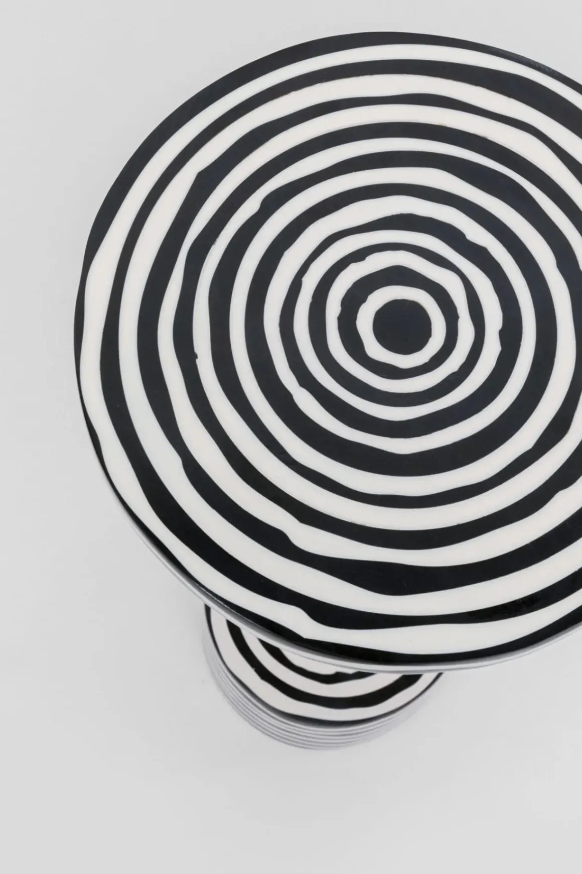 Sidobord Domero Swirl Ø25cm - KARE Design