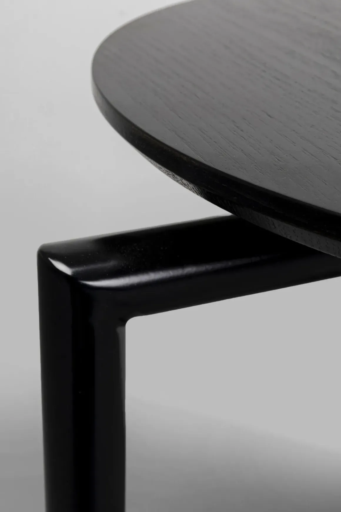 Sidobord Easy Living - Svart Trä Ø46cm - KARE Design