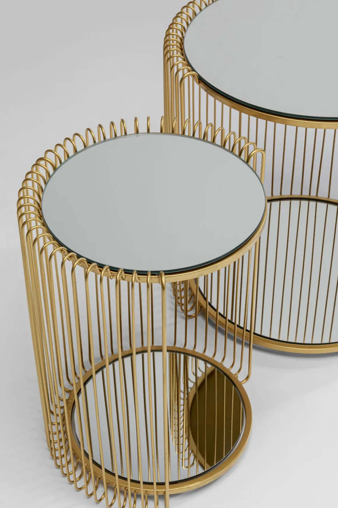 Sidobord Wire Double - Mässing, set med 2 bord - KARE Design