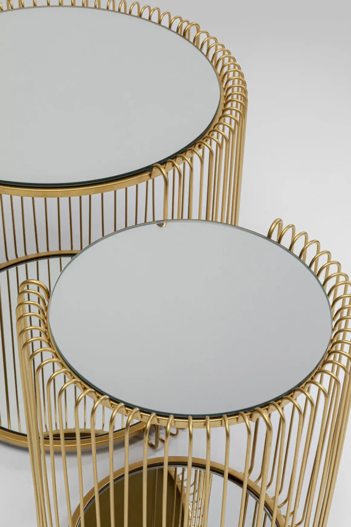 Sidobord Wire Double - Mässing, set med 2 bord - KARE Design