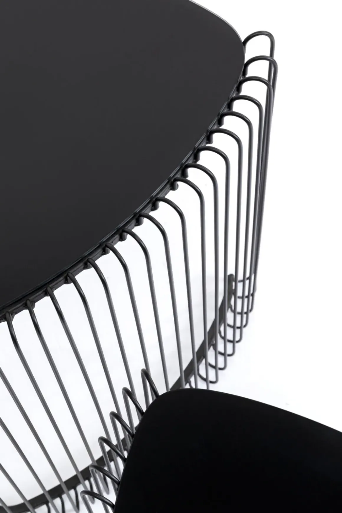 Sidobord Wire Triangle - Svart, 2-set - KARE Design