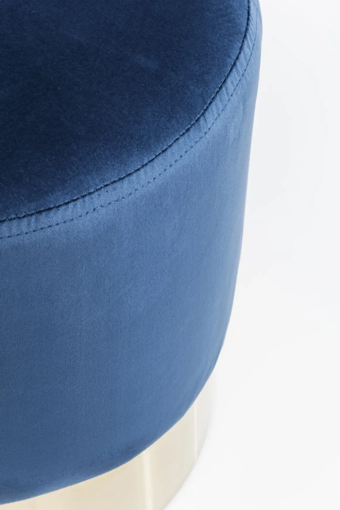 Sittpuff Cherry - Blå Sammet/Mässing, Ø35cm - KARE Design