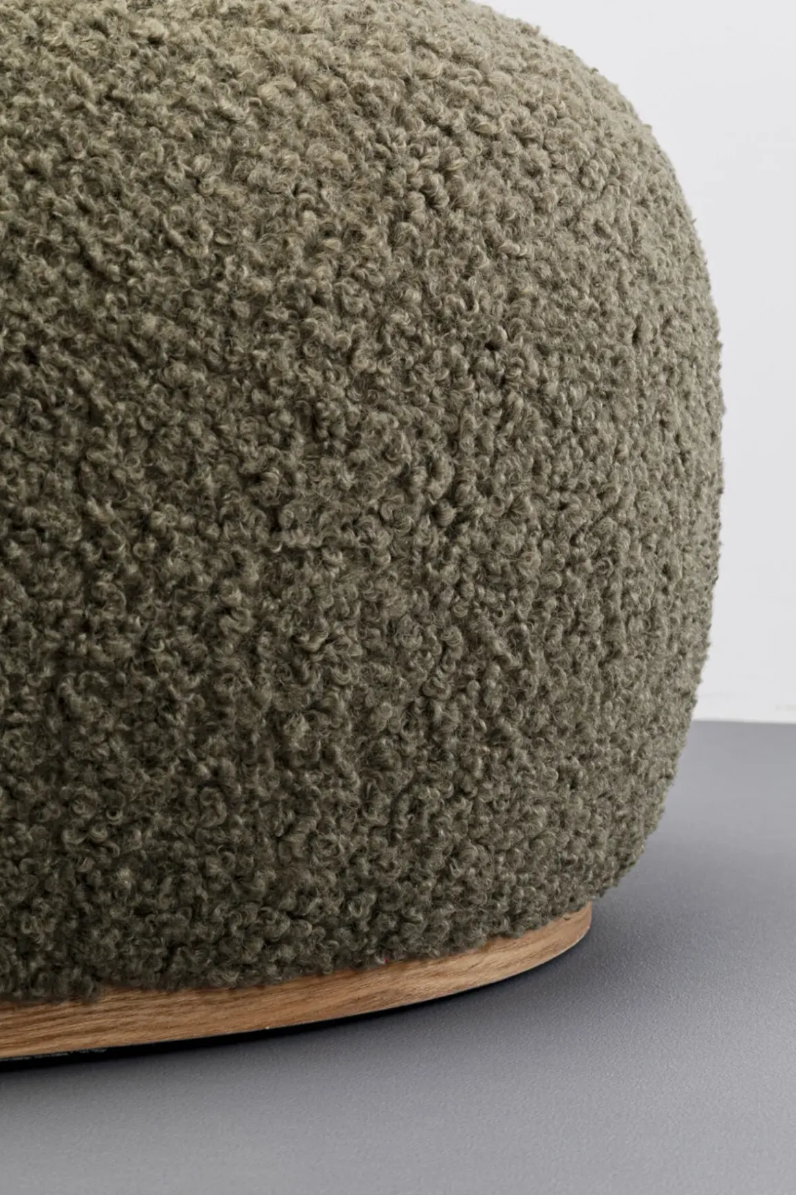 Sittpuff Pebble - Boucle, Oliv, 81cm - KARE Design