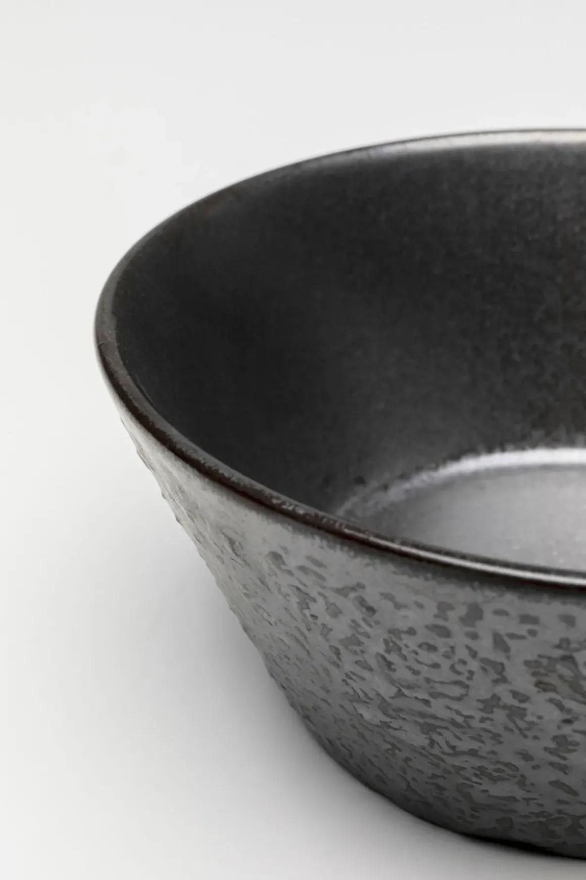 Skål Cosmos - Svart Ø15cm - KARE Design