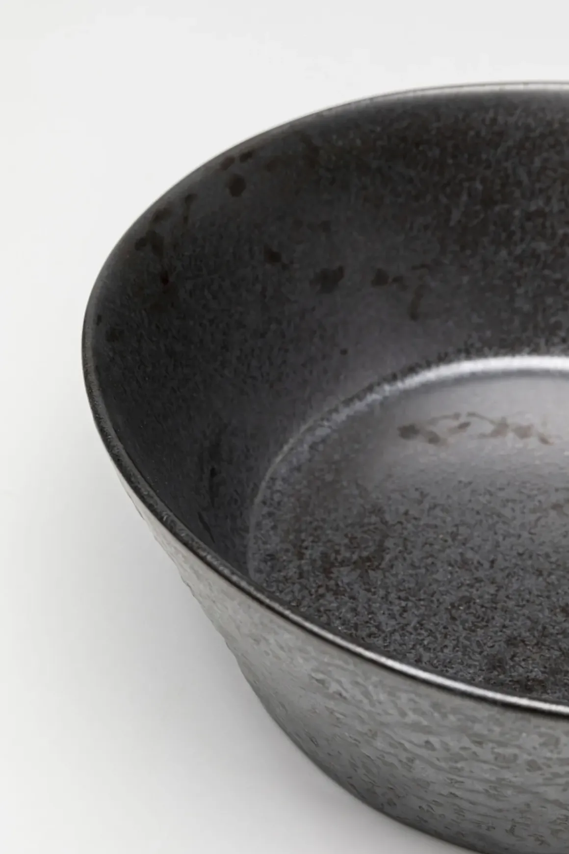 Skål Cosmos - Svart Ø21cm - KARE Design