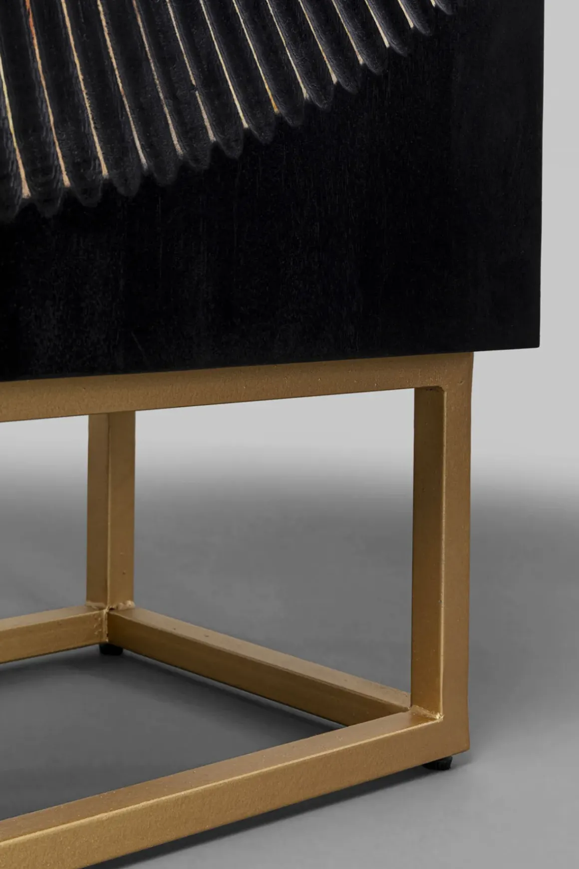 Skåp Madeira - Mörkt Trä, 140x76cm - KARE Design