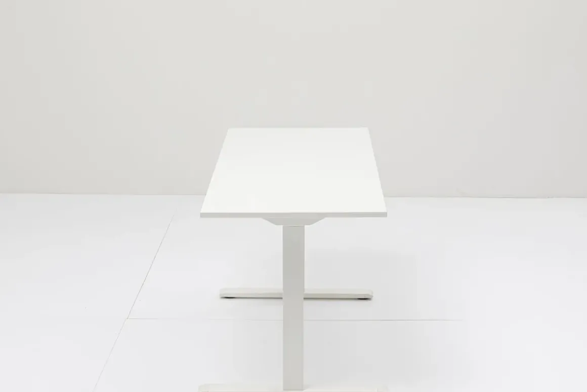 Skrivbord Smart - Vit/Vit Höj/Sänkbart, 140cm - KARE Design