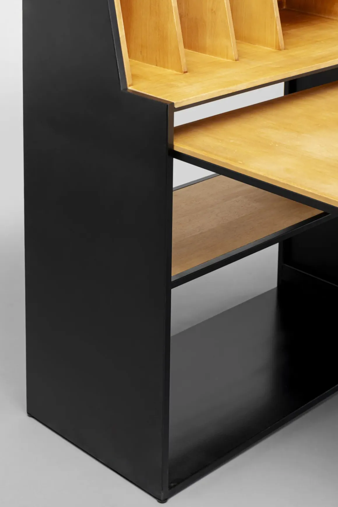 Skrivbord Vinoteca - 106x117cm - KARE Design