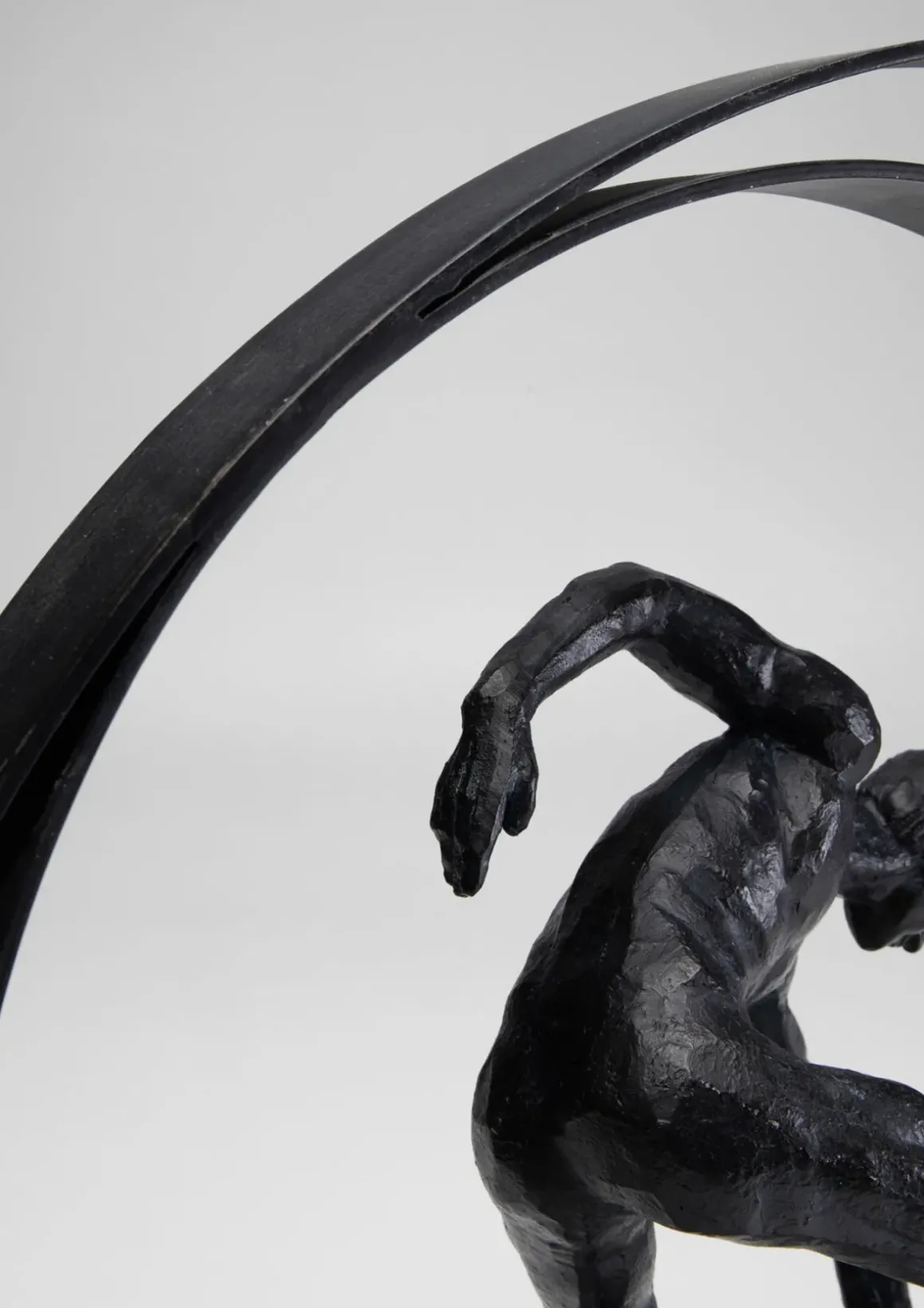 Skulptur Artist Circle, 45cm - KARE Design