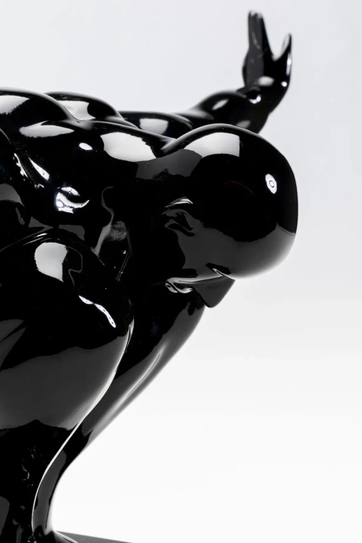 Skulptur Athlete - Dekor Svart, 43 cm - KARE Design