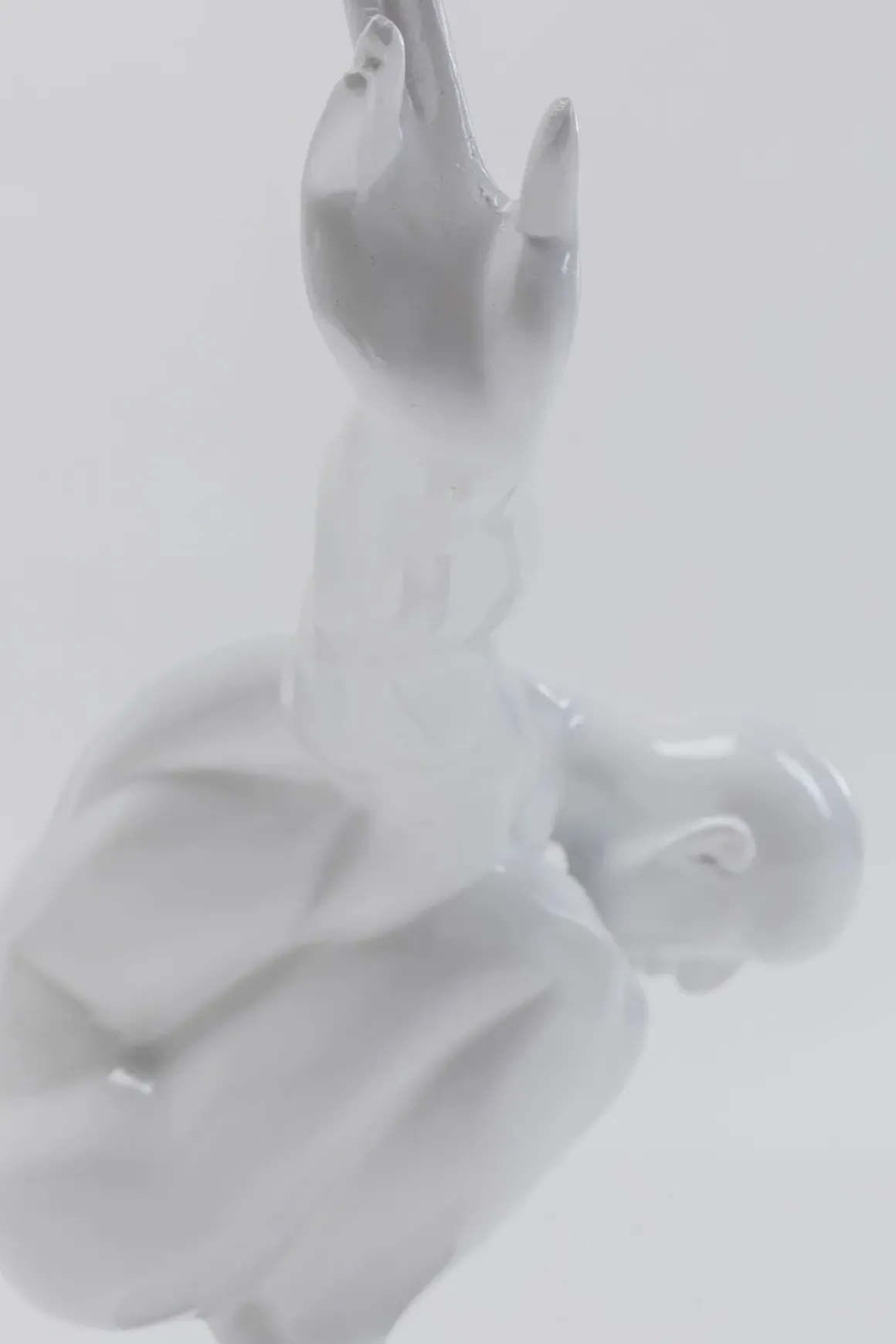 Skulptur Athlete - Dekor Vit, 43 cm - KARE Design