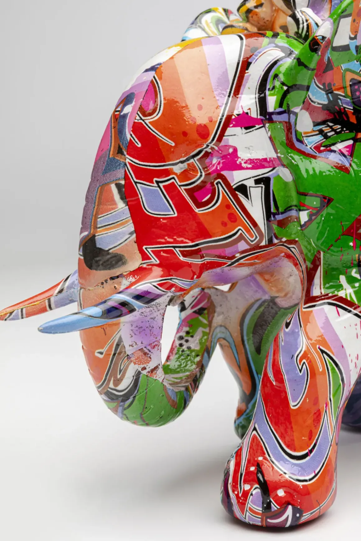 Skulptur Dumbo - Dekor Elefant Graffiti - KARE Design