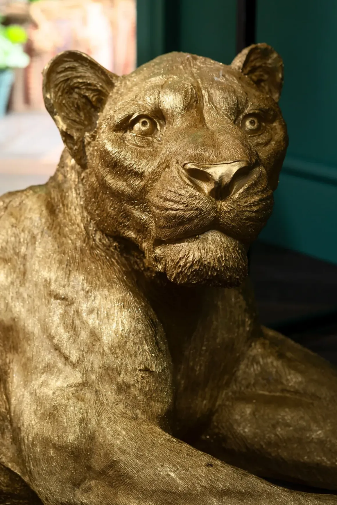 Skulptur Lion Gold - Dekor Guld Lejon, 113cm - KARE Design