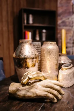 Skulptur Mano - Dekor Hand Betongfinish - KARE Design