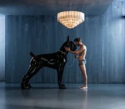 Skulptur Staty Toto - Dekor XL Svart Hund, 190cm - KARE Design