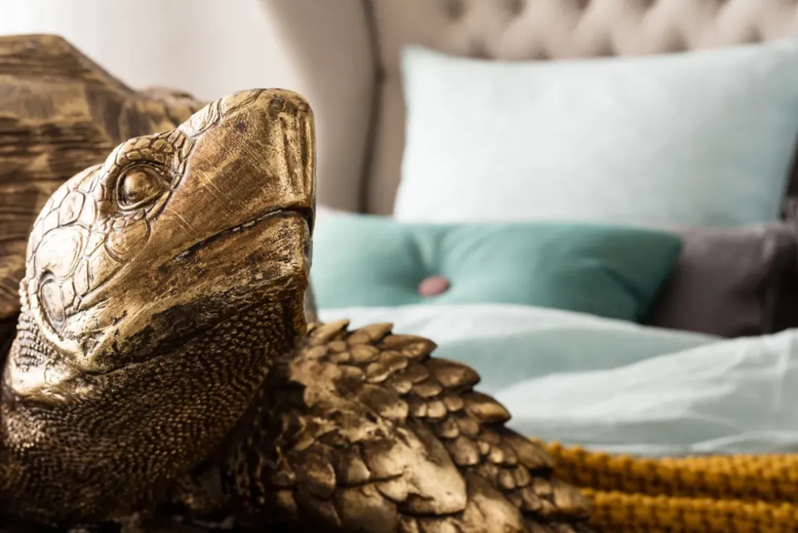 Skulptur Turtle - Dekor Sköldpadda Guld, 95cm - KARE Design