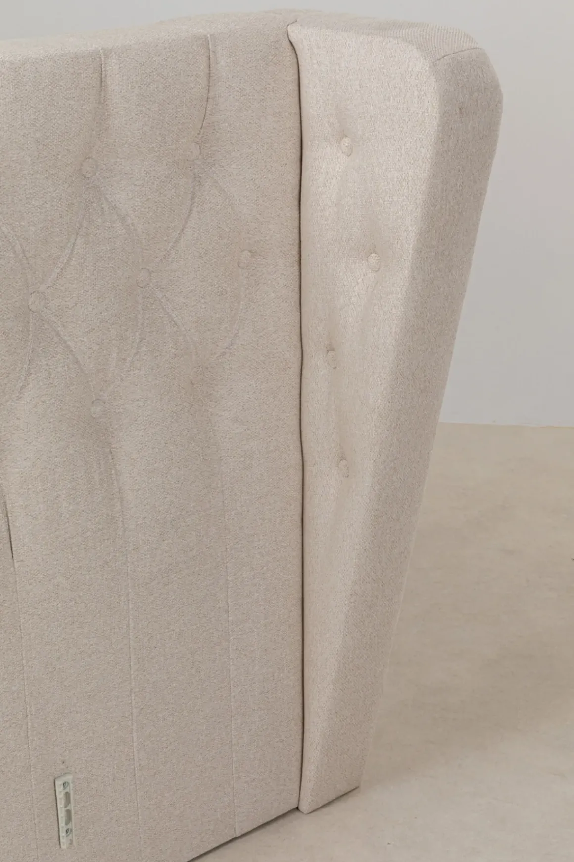 Sänggavel Benito Moon - Cream, 160cm - KARE Design