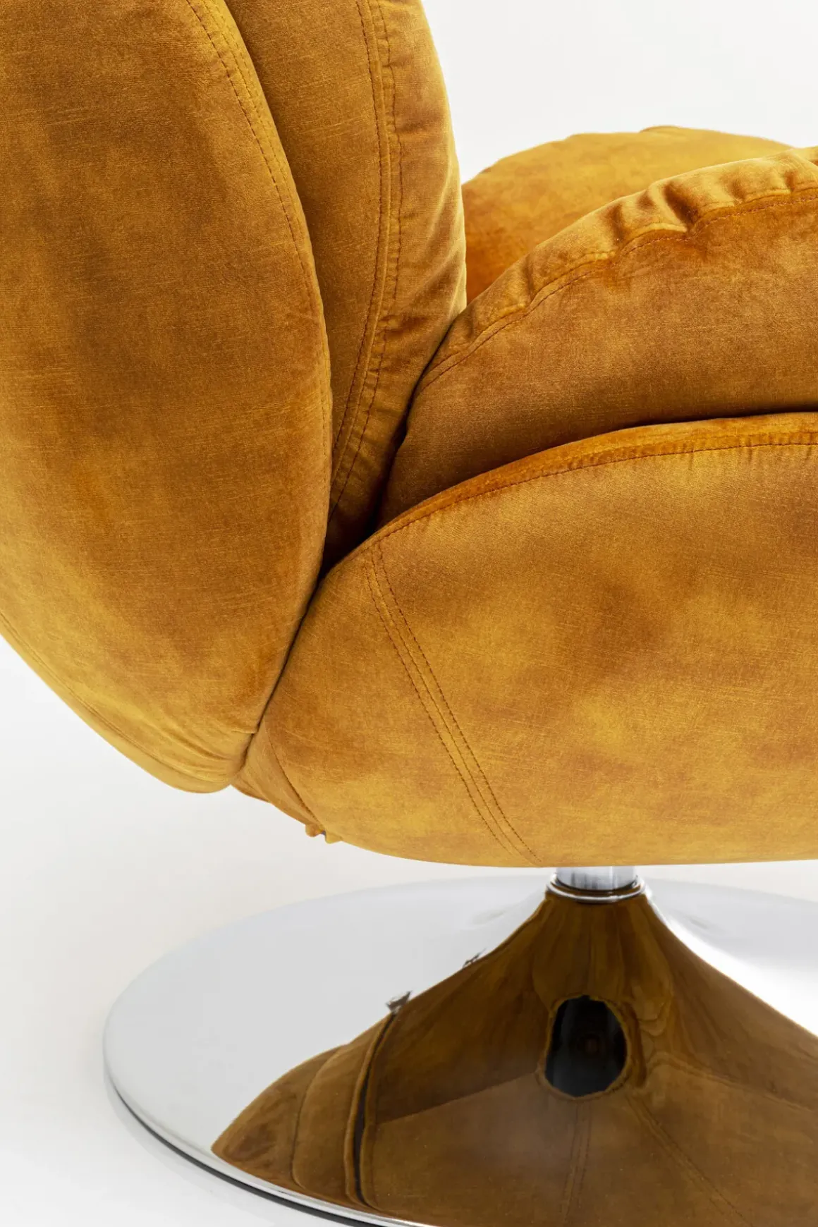 Snurrfåtölj Cosy - Sammet Bärnsten - KARE Design