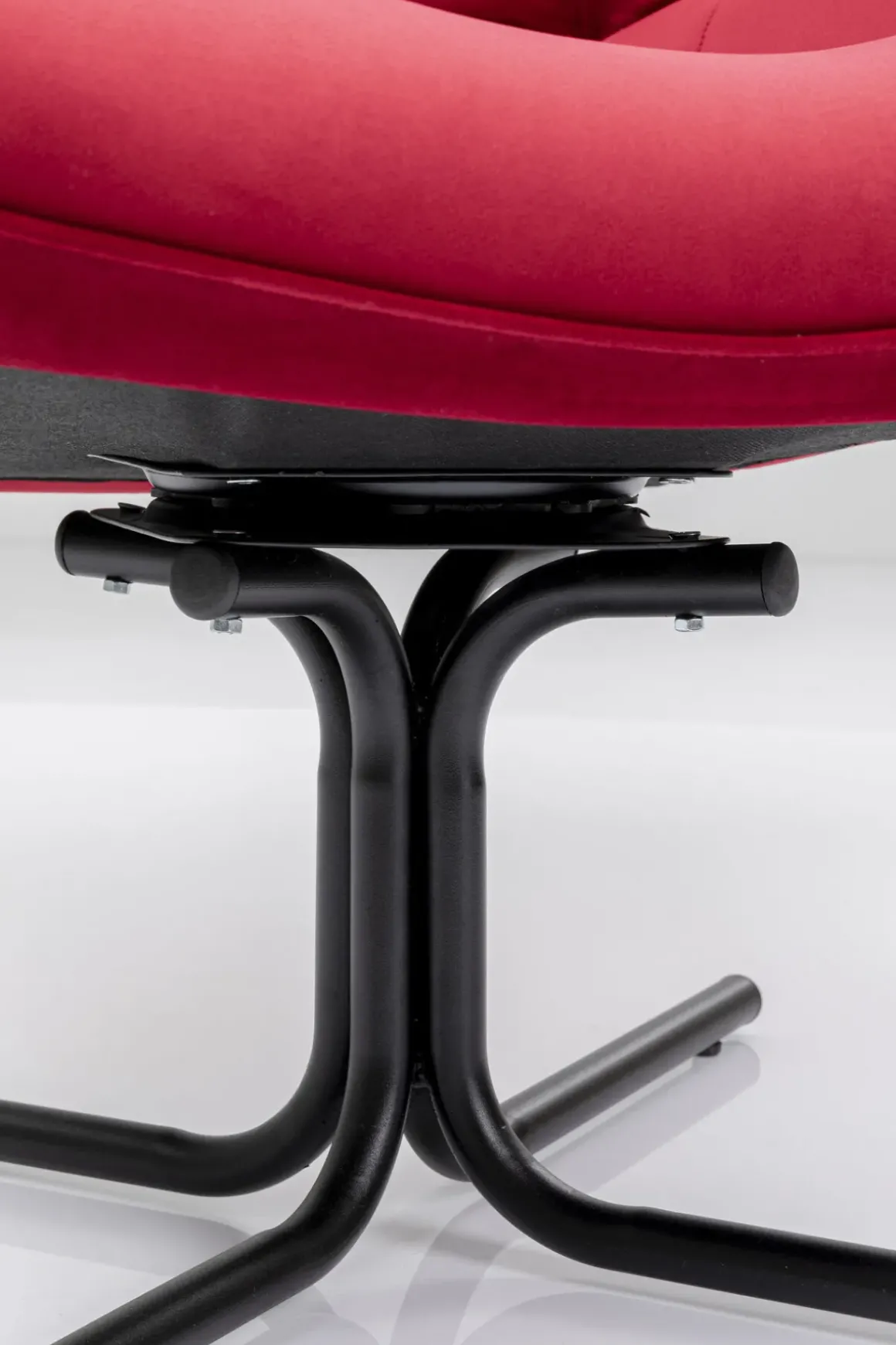 Snurrfåtölj Oscar - Sammet/Röd - KARE Design