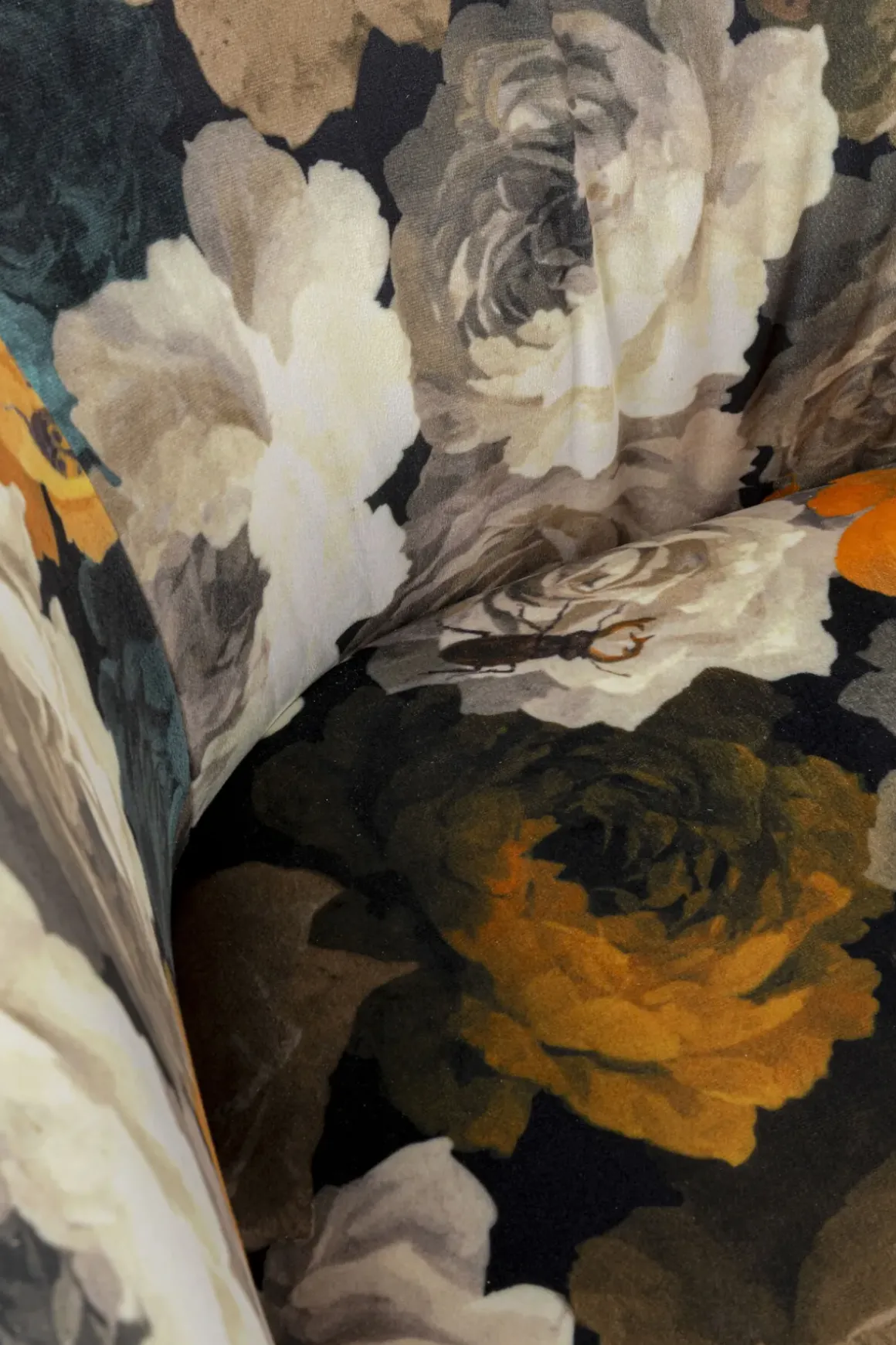 Snurrfåtölj Peony - Blommig Gulbrun/Beige - KARE Design