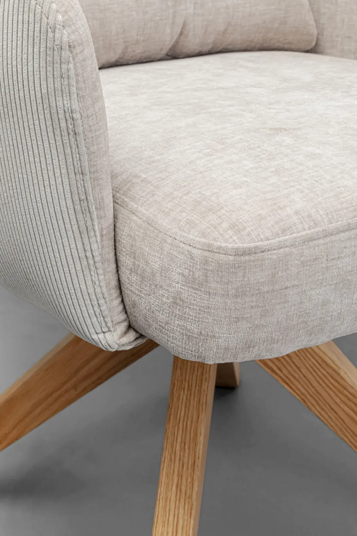 Snurrstol Bosse - Natur - KARE Design