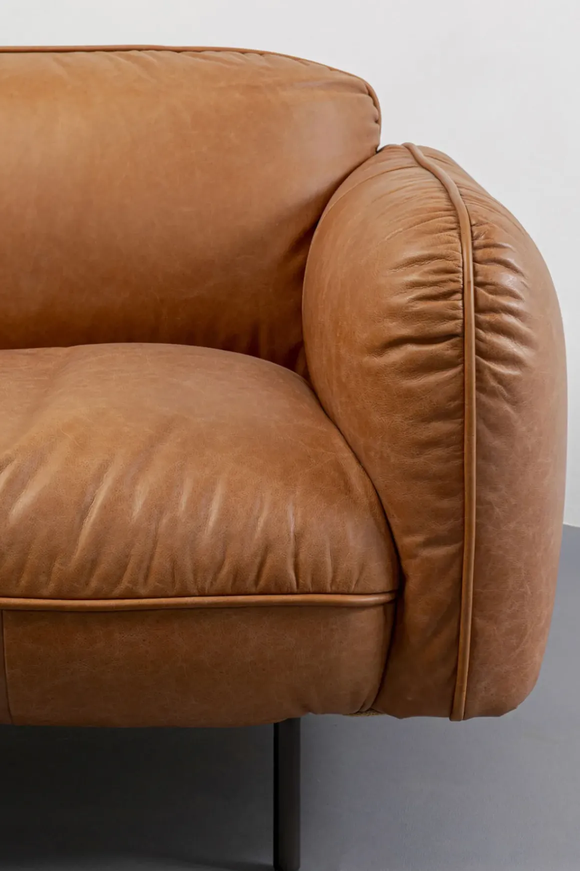 Soffa Calgary Smart - Ljusbrunt Läder, 226cm - KARE Design