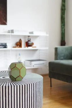 Soffbord Electra - Runt Bord Svart/Vit Intarsia, Ø75cm - KARE Design