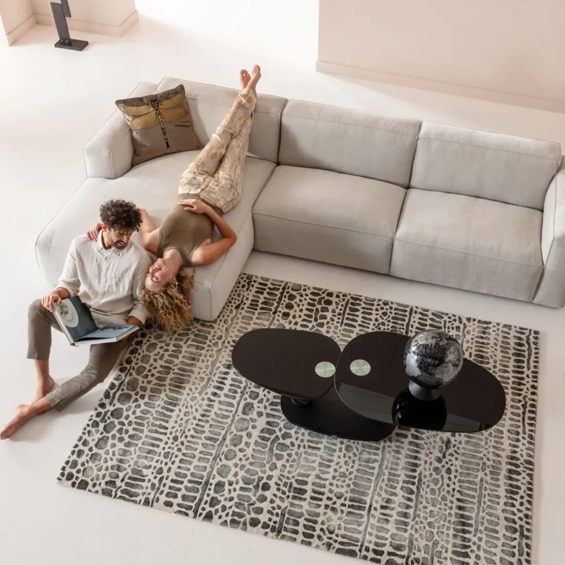 Soffbord Franklin - Svart, 150x58cm - KARE Design