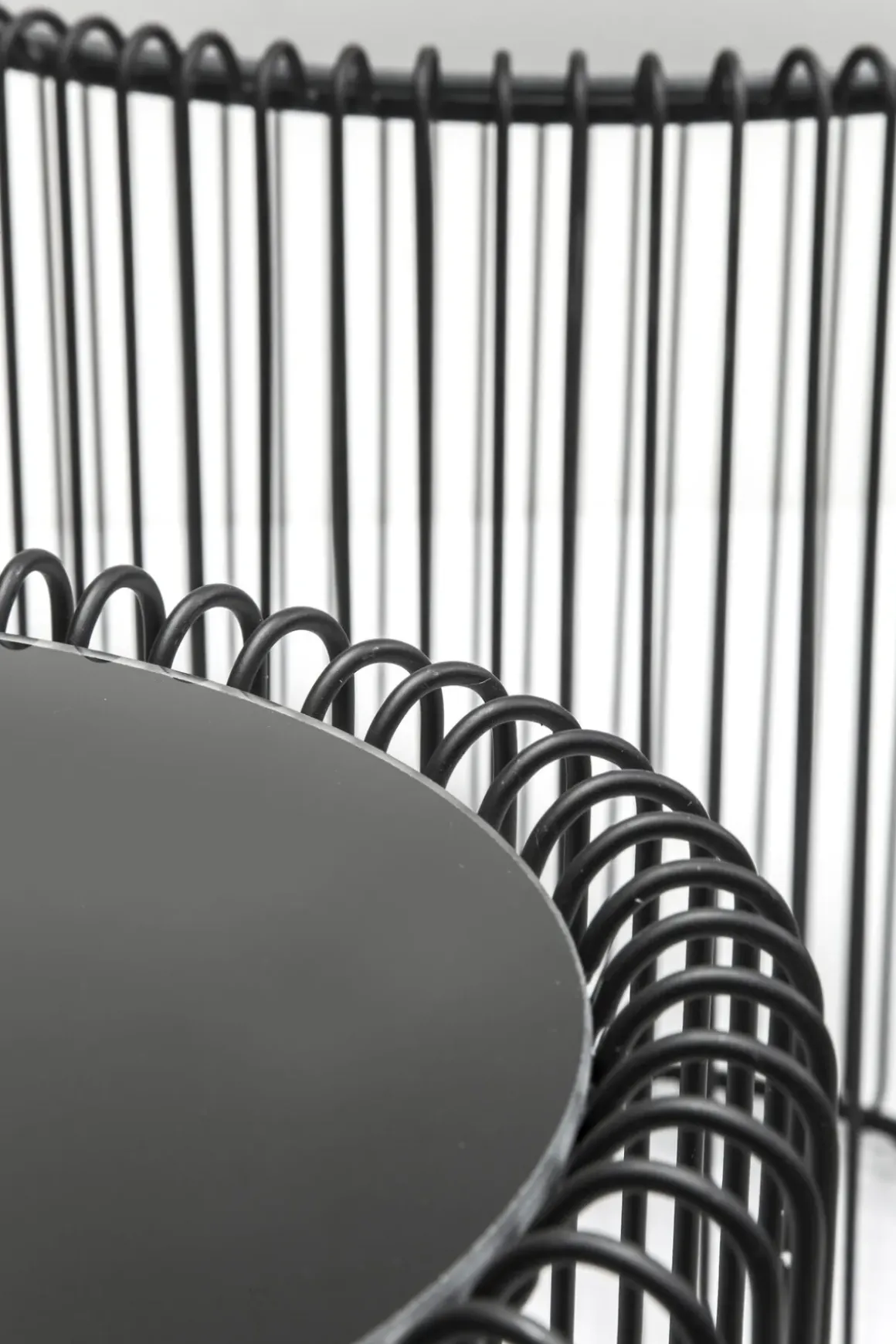 Soffbord Wire Rund - Set med 2 Svarta Sidobord/Svart Glas, Ø44/32,5cm - KARE Design
