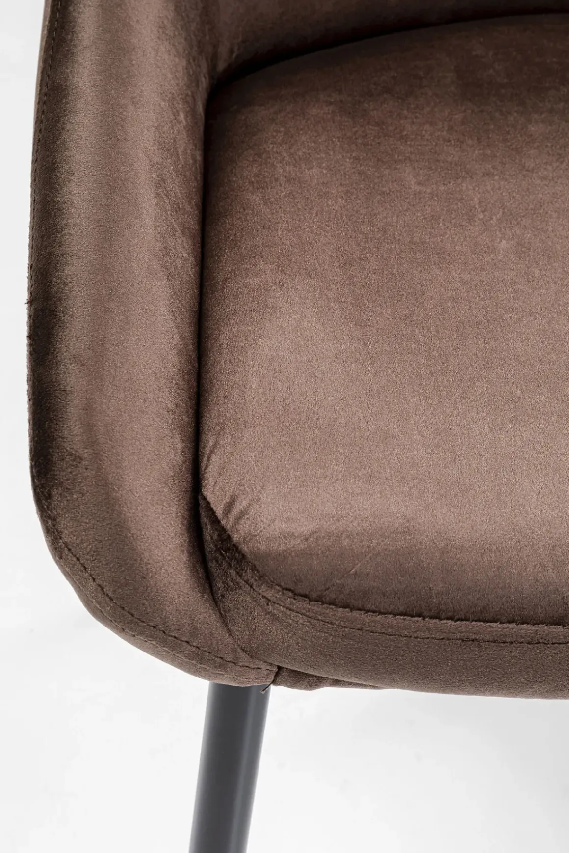 Stol East Side - Brun Sammet, Svarta Ben - KARE Design