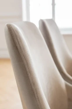 Stol East Side - Sammet Champagne - KARE Design