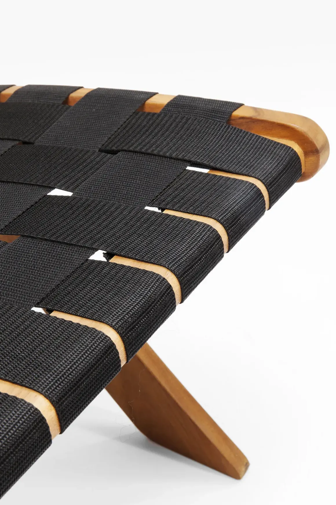 Stol Ipanema - Ihopfällbar Loungefåtölj i Trä/Svart - KARE Design
