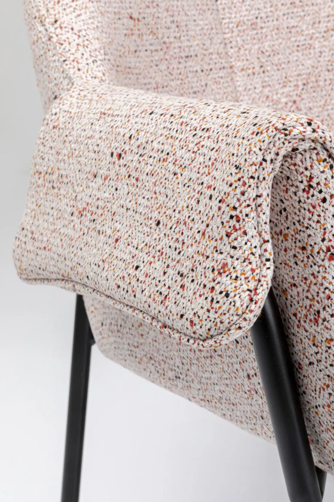 Stol med armstöd Bess - Beige - KARE Design