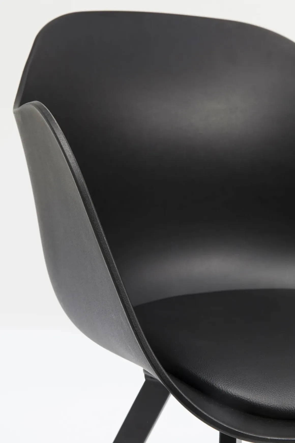 Stol med armstöd Brentwood - KARE Design