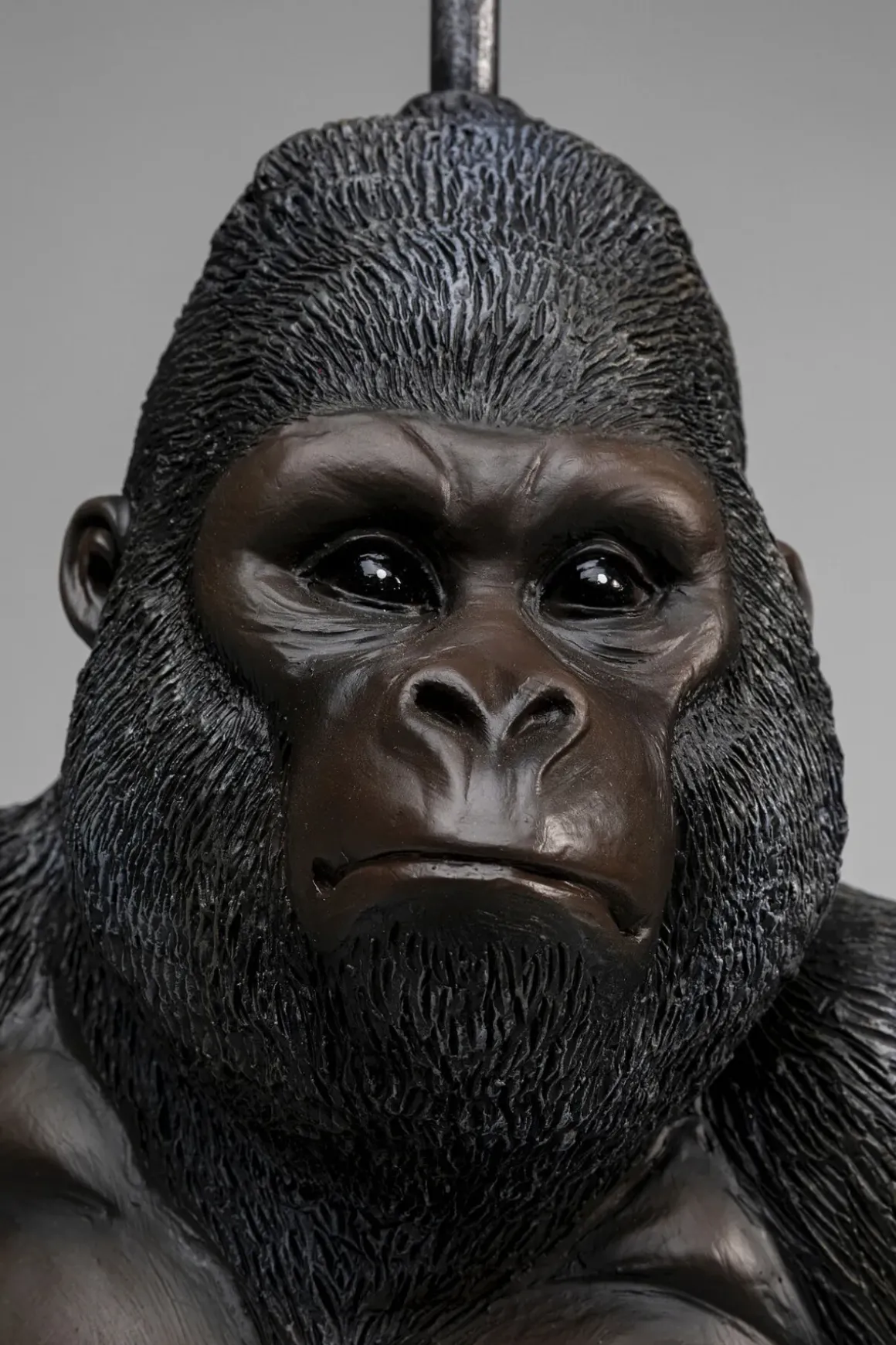 Toalettpappershållare Sitting Gorilla, 51cm - KARE Design