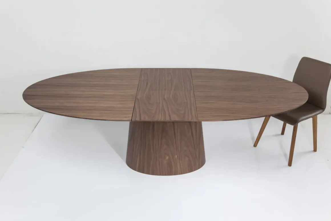 Utdragbart Bord Benvenuto - Ovalt Bord Valnöt, 200-250x110cm - KARE Design