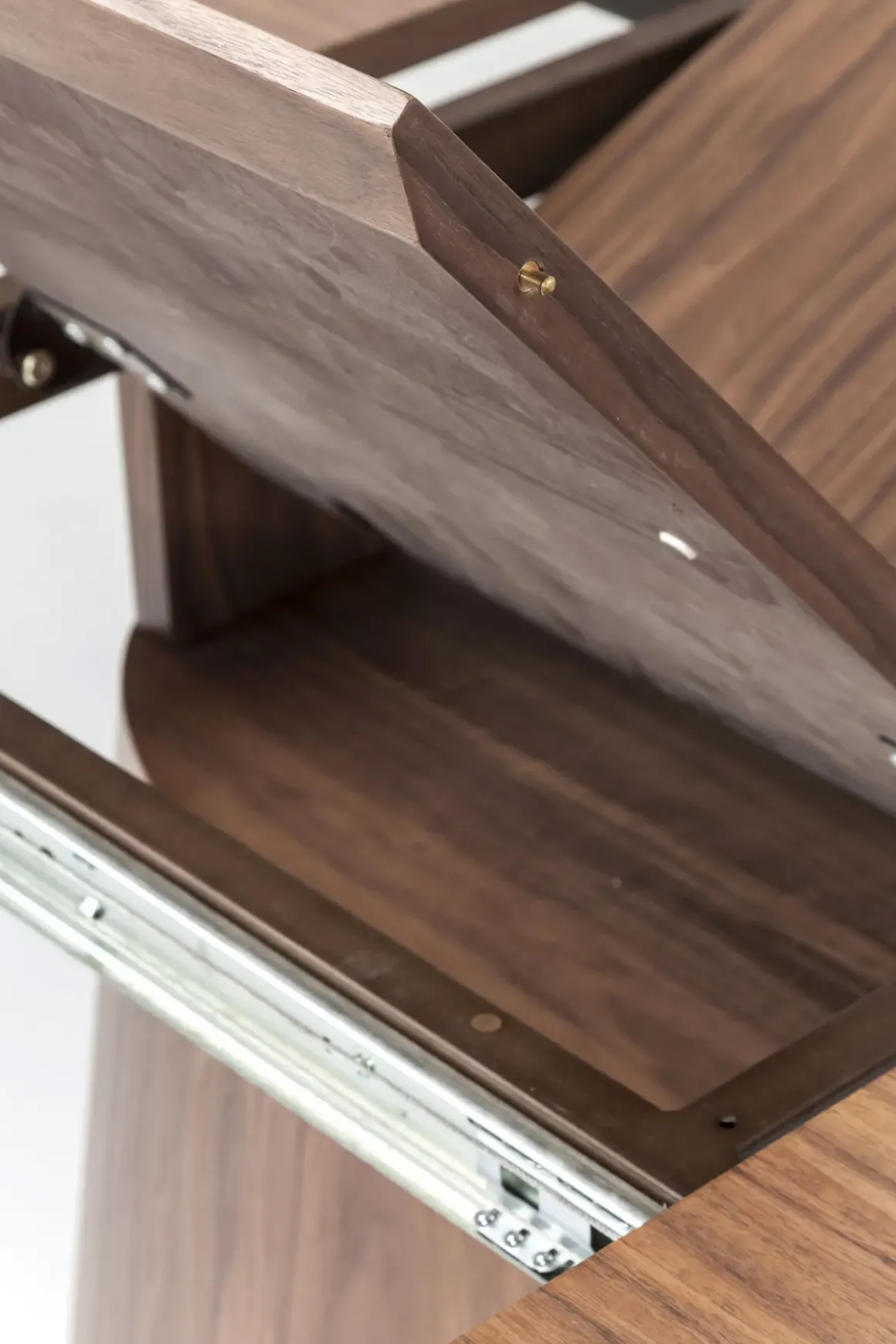 Utdragbart Bord Benvenuto - Ovalt Bord Valnöt, 200-250x110cm - KARE Design