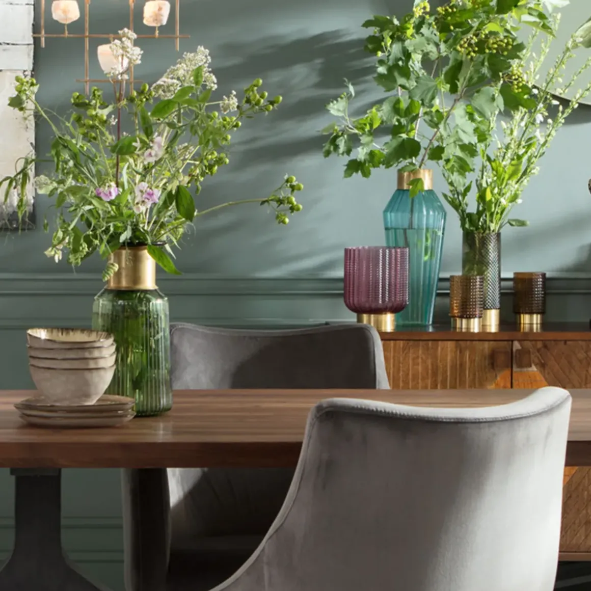 Vas Barfly Grön - Glasvas med Dekorativ Mässing - KARE Design